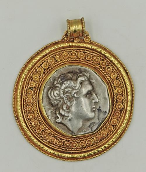 Lot 1009 image
