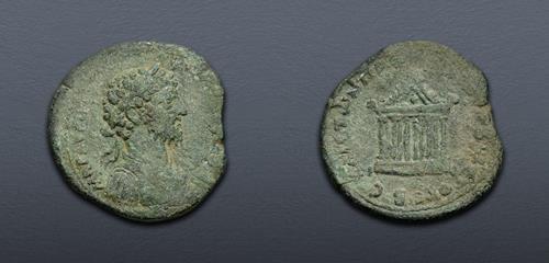 Lot 394 image