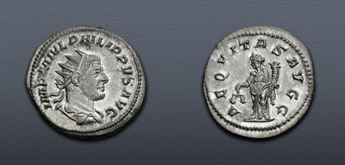 Lot 653 image