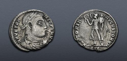 Lot 704 image