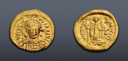Lot 724 image