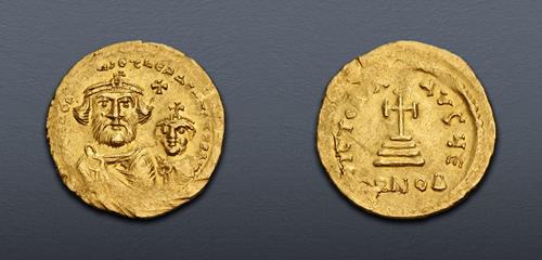 Lot 740 image