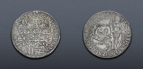 Lot 820 image