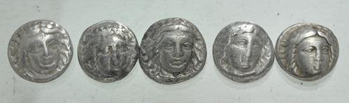 Lot 990 image