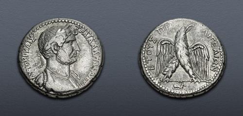 Lot 393 image