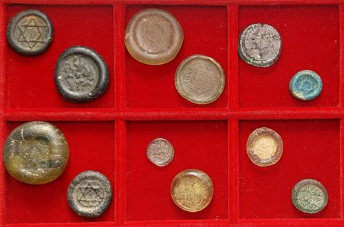 Lot 668 image