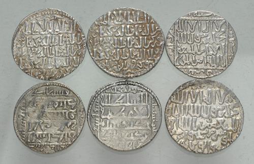 Lot 825 image