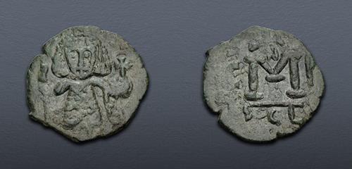 Lot 561 image
