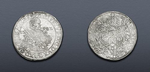 Lot 694 image