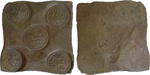 Lot 820 image