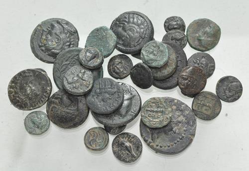 Lot 1013 image