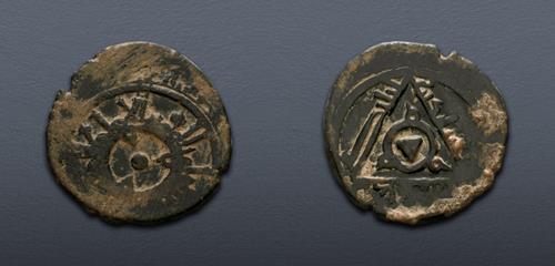 Lot 715 image