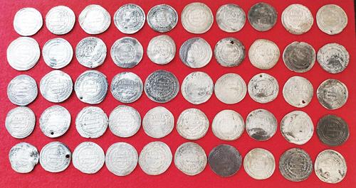 Lot 815 image