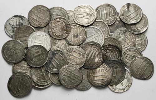 Lot 819 image