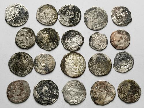 Lot 831 image