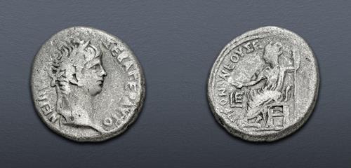 Lot 392 image