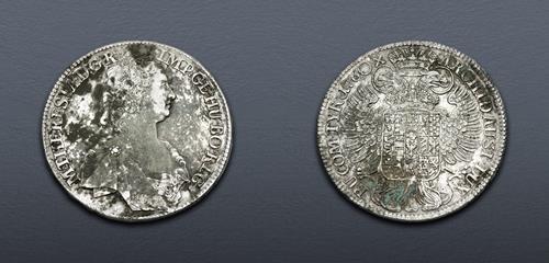 Lot 812 image