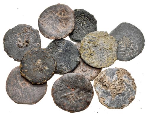 Lot 671 image