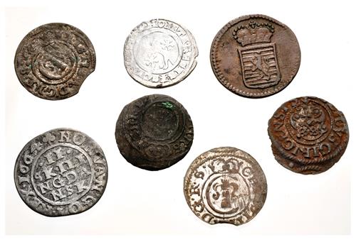 Lot 681 image