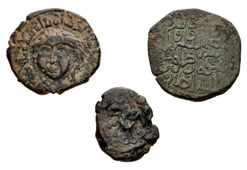 Lot 704 image