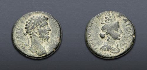Lot 689 image