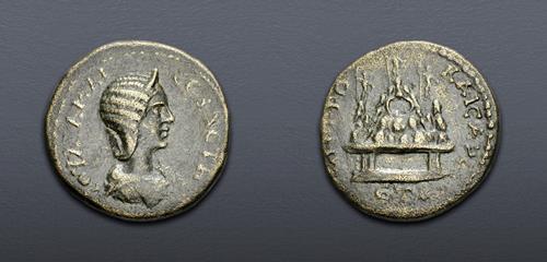 Lot 697 image