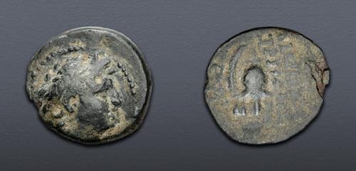 Lot 390 image