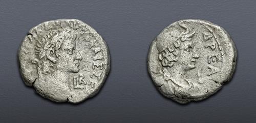 Lot 702 image