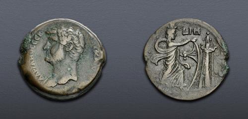Lot 728 image