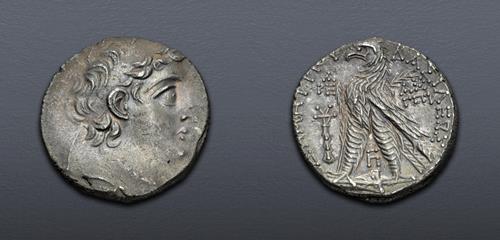 Lot 389 image