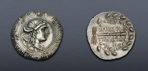 Lot 445 image