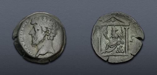 Lot 261 image