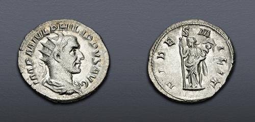 Lot 821 image