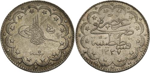 Lot 452 image