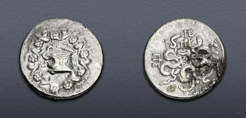 Lot 142 image