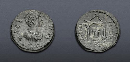Lot 373 image
