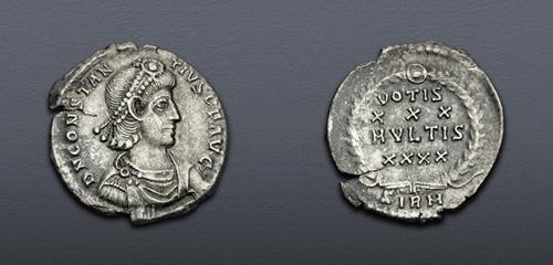 Lot 745 image
