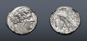 5695013